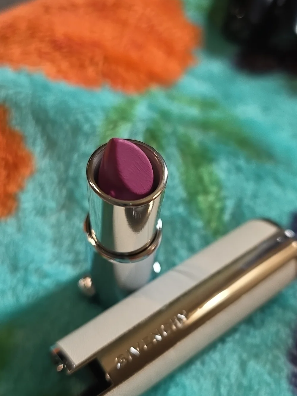 Givenchy Le Rouge Lipstick 309 Croisiere Fuchsia